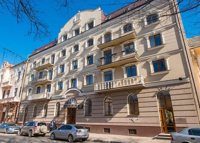 Готель Stanislaviv Івано-Франківськ